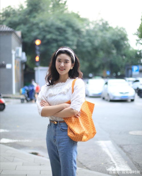 35岁女人的优雅穿搭法则,迷人的轻熟风时尚养眼,减龄气质两不误