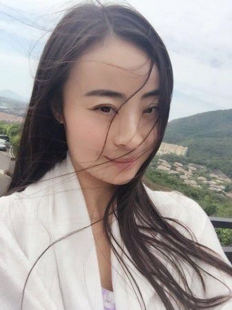 人到中年,尤其是35岁的女性建议做5种工作,越久越吃香