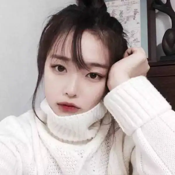 五十岁美女头像在哪里空气刘海