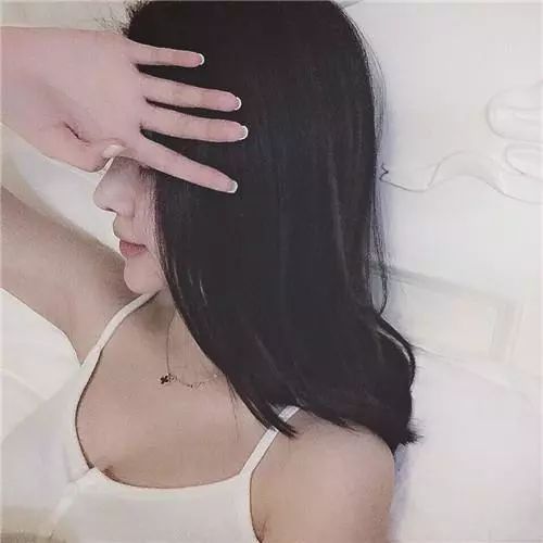 50岁女人的照片头像真实微信暗黑
