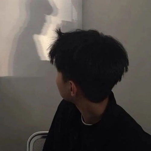 头像你越在意什么什么就越折磨你