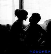揭秘男人碰到这10类女人最易移情小三玩出轨