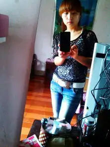 这个夏天突然买衣服没有目标了,我三十多岁了,像我这样的一米五的小矮人到底穿什么才适合我啊之前一直