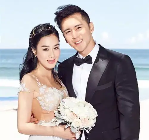 中年发福似大妈,你可知她们年轻时也是女神
