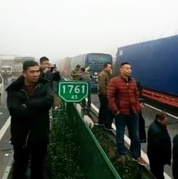 大叔大妈专用头像浓雾
