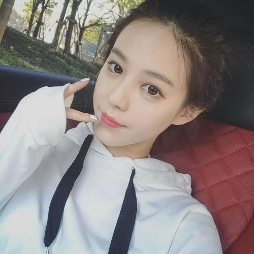 过来人的忠告男人别再发这四种朋友圈,让女人看了显得你很掉价