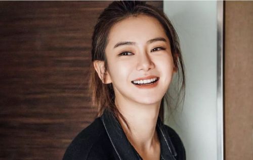 女人是否正经,言行举止骗不了人,4个细节一看便知