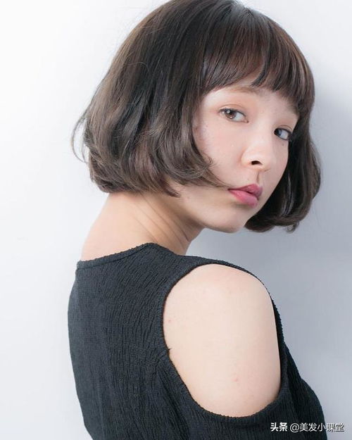 气质型女生短发发型,30岁以后的女性更适合