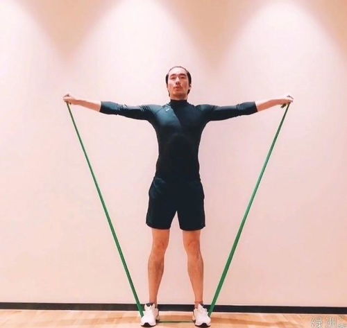 50岁的他,中国最帅的男人,连胡歌都被秒杀