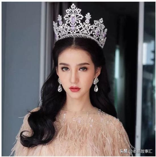 泰国最美变性人与周润发成龙同台飙戏,还表白男神古天乐