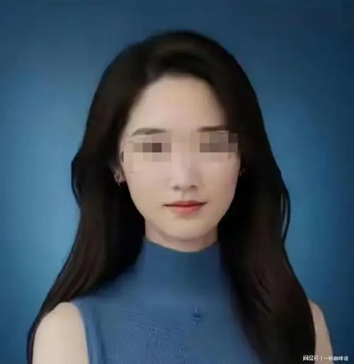 30岁用微信头像女子