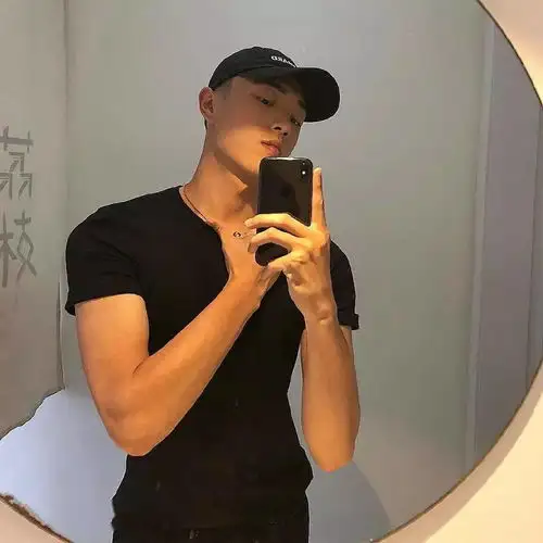 头像任何东西在错过了那个真正在意的时间都没意义