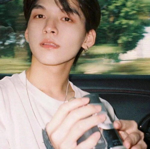 叮咚好看的头像来咯