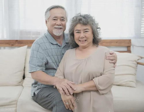 56岁阿姨坦言一年换了两个男人,我才明白男人找老伴到底图啥