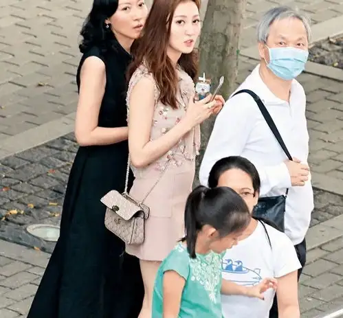 想复出拍剧30岁tvb港姐拍性感热舞片,与爷孙恋富商闪离收入3亿