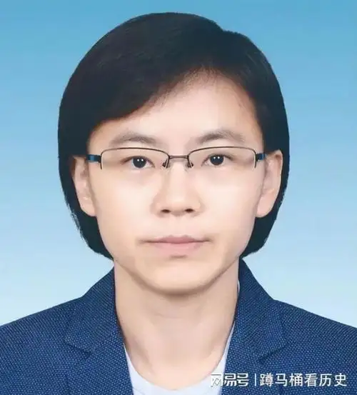 她是我国最年轻的省辖市委副书记,清华博士毕业,如今未来可期