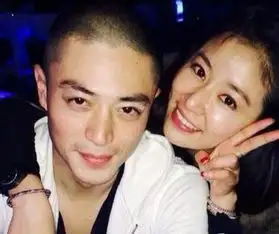 40岁的林心如依旧美如花,难怪把老干部都收入囊中