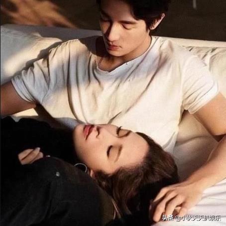 换过17任鲜肉男友,让当红明星萧亚轩告诉你双眼皮有多重要
