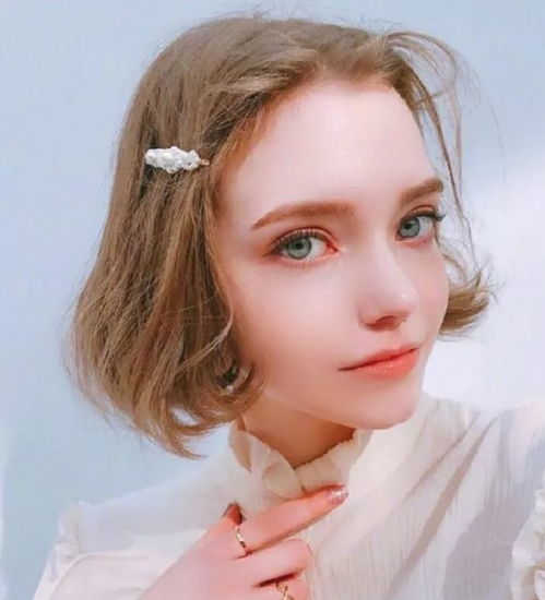 三十多女生头像图片腮红