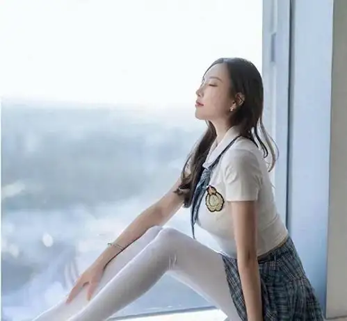 四十多岁女人用的微信头像感情