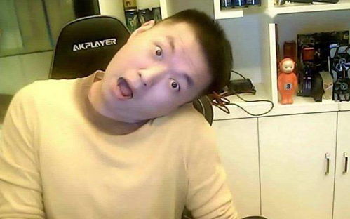 药水哥表情包已上架微信,免费获取宁配吗撞瓶子表情包