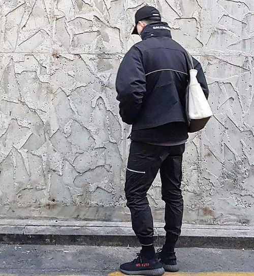 适合30岁以上男生的穿衣风格