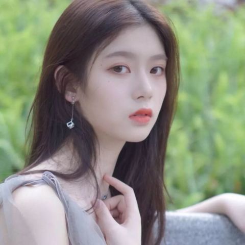 适合40岁中年人的头像女丛微