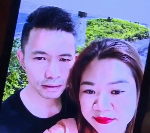 50岁男子出轨25岁小三,原配遭小三挑衅恼怒,男子她给我钱花