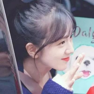 装可怜套路老公买手机,没注意漏出马脚,被老公一顿胖揍