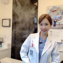 坚持健身的50岁女人,就别叫她阿姨了,应该叫女神