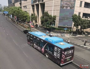 假如只有10万广告预算,我会全花在公交车广告上