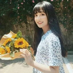 30岁人用的头像花13岁女孩