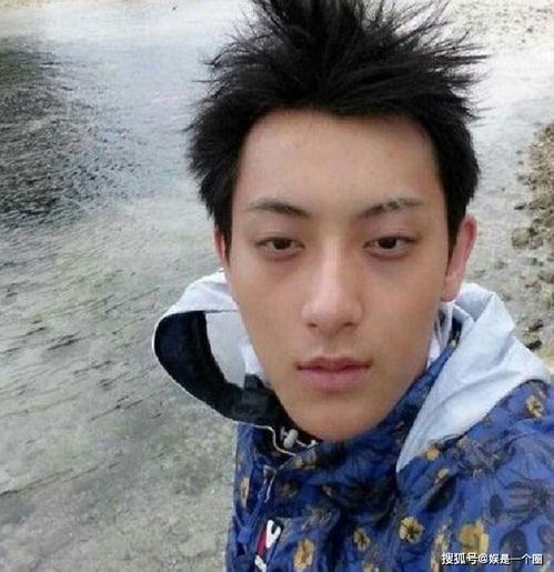 家底一个比一个厚的男艺人,华晨宇婉拒粉丝送跑车,林俊杰才是深藏不露