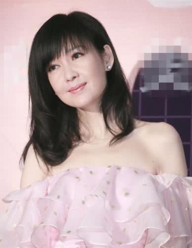 一代清纯玉女,林志颖苦追3年无果,嫁入豪门被冷落,今胖成大妈