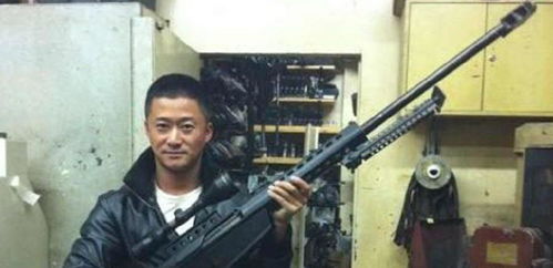 甄子丹草丛救人,吴京隔墙狙杀,论剧中玩转狙击枪,就服刘德华明星