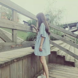我想做个小女人,累了有人摸摸我的头
