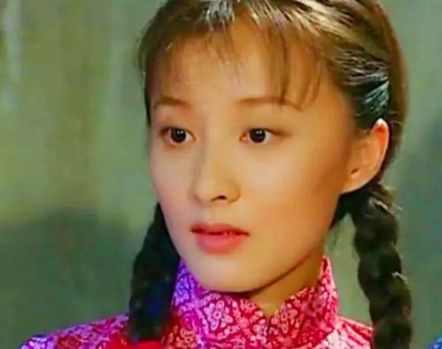 43岁可云近照,与导演恋爱6天闪婚,夫妻合照暴露生活状态