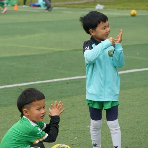 2021绿城周末幼儿足球班我是爸爸妈妈的小骄傲