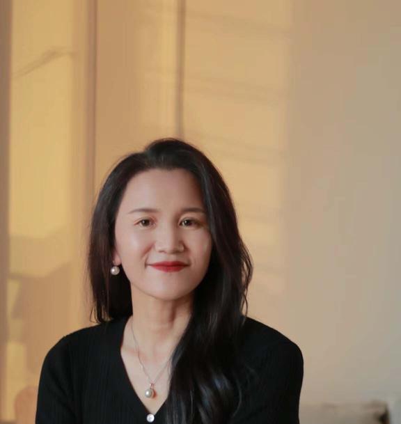 60后的女人,穿衣打扮要懂得4要4不要法则,会更优雅有气质