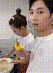 搞笑gif段子不是只有阿姨会跳广场舞,我也能跳的淋漓尽致