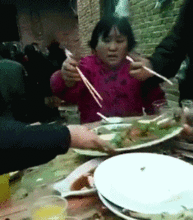 爆笑gif趣图现实和图片的差距好大,根本就不合我的胃口