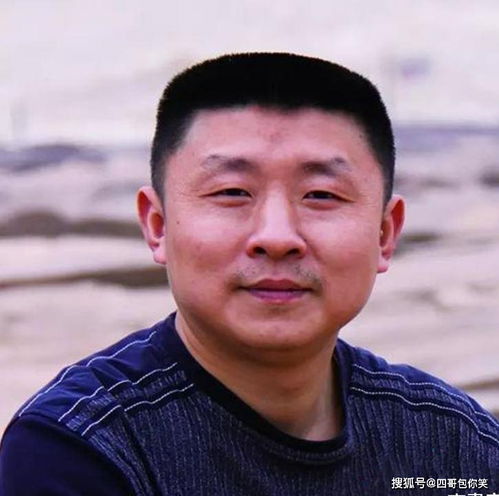 他27岁凭书法换来7套房,走红后被拉黑,如今成专家一字难求
