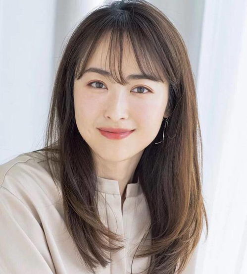 40岁的女人,选不对发型会显老,这几种气质款,你该试试