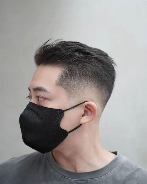 35岁男士别乱剪发型了这3款造型轻熟有个性,剪完帅气不油腻