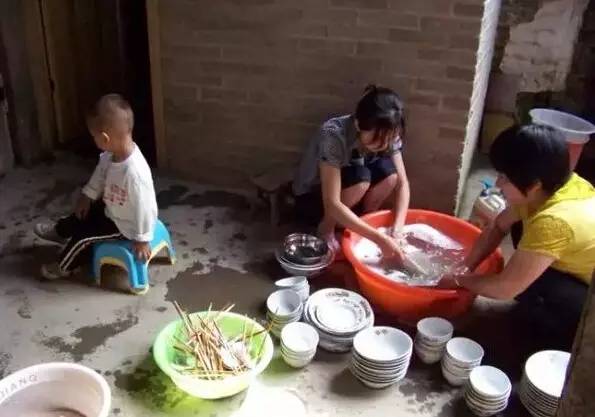 惠水农村摆酒席的招牌菜,你吃过吗太爽了