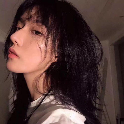 头像希望你懂得很多之后,依旧热爱生活