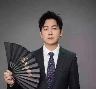 40岁的董洁为什么不敢再婚看看前夫潘粤明的采访,终于知道原因