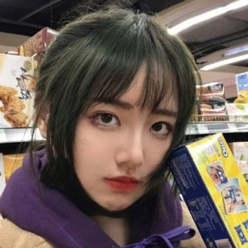 2021最新款个性女生头像