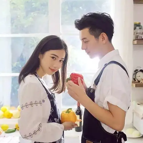情侣头像丨有些东西失去了,就在也回不来了