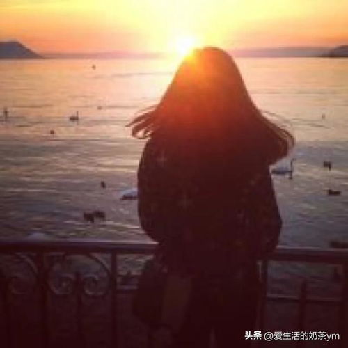 58岁女儿照顾瘫痪父亲,那句我一家就靠父亲退休金让人深思